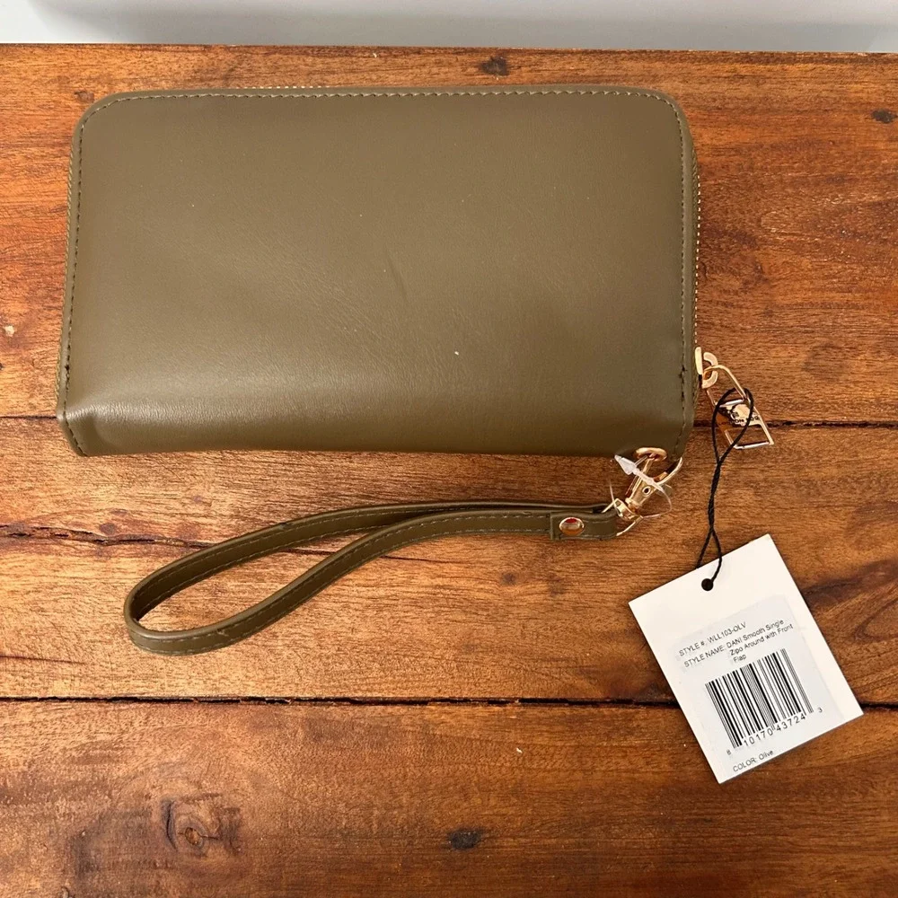 London Fog Collection Olive Green Wristlet Wallet Gold Tone Hardware NWT